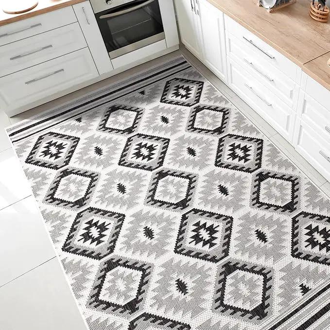 Keen Home Design Outdoor Rug - 5x8 Washable Indoor/Outdoor Rug for Patio, Balcony, Kitchen, Garden, Beach, Deck and Porch. Size: 5'1" x 7'7" by GreenHaven Gardens