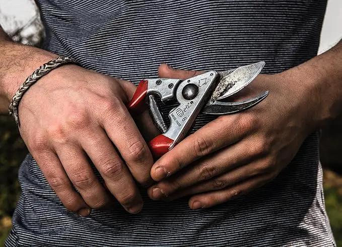 FELCO F8 Pruning Shears – 8.3" Swiss-Made Garden Clippers for Large Right Hands | Ergonomic Comfort | Hand Pruners for Gardening | Garden Tool Cutter with Precision Bypass Blade, Aluminum Handles by GreenHaven Gardens