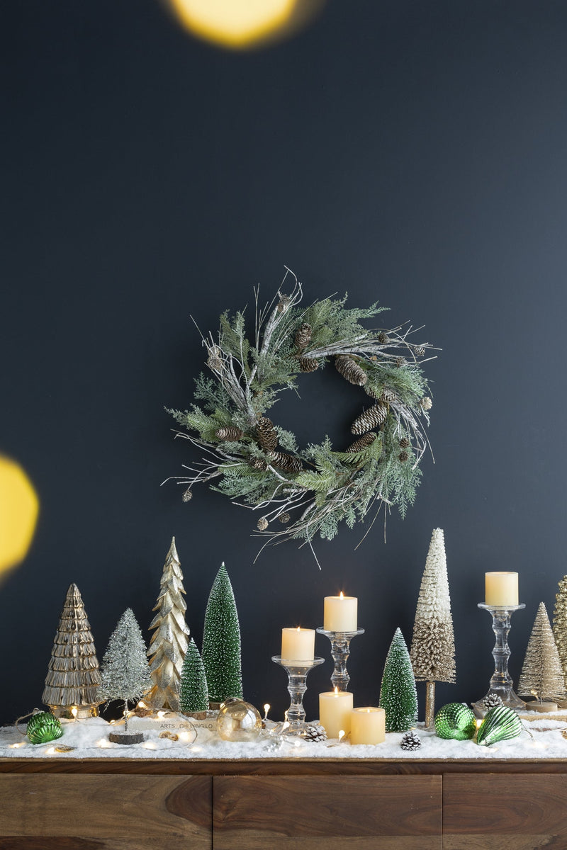 D24" Pine/Pinecone Wreath