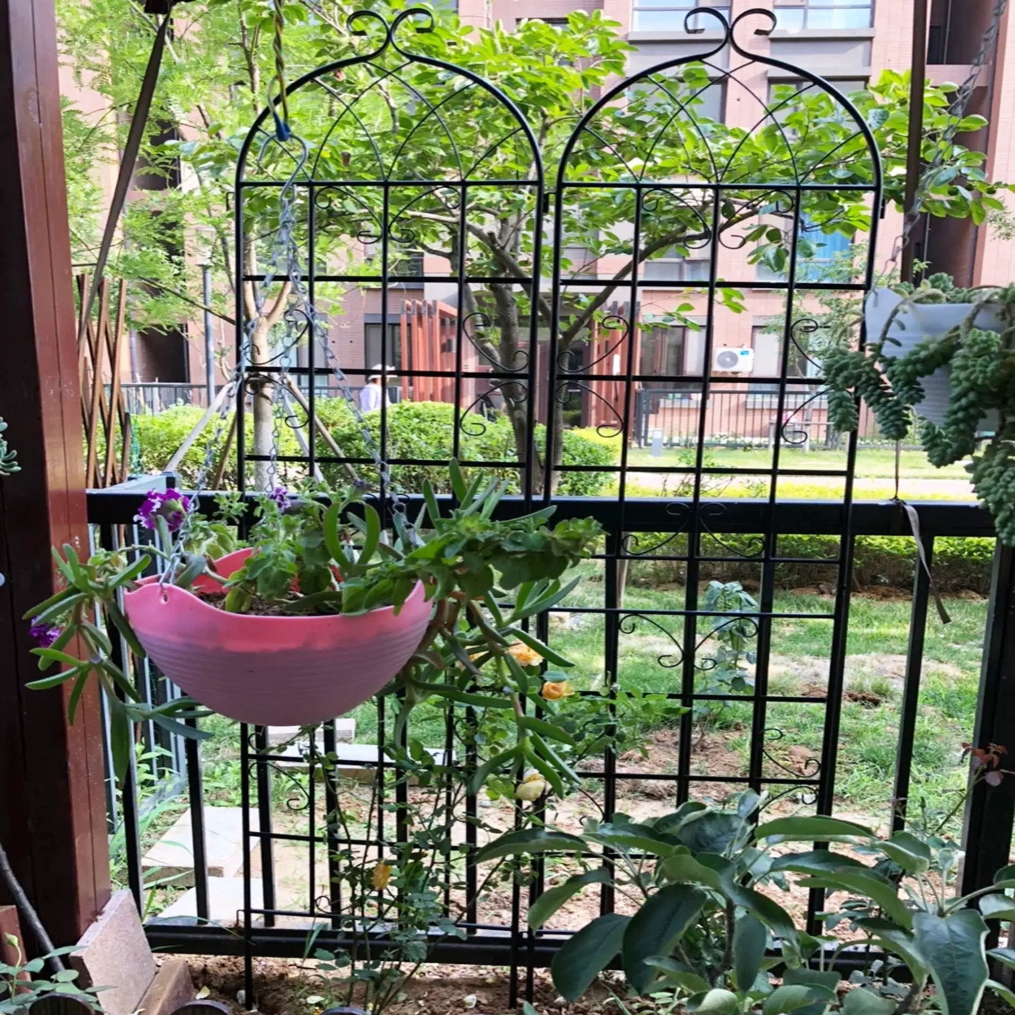 Metal Garden Rustproof Trellis For Climbing Plants Outdoor Flower Support by HouseOfZazla