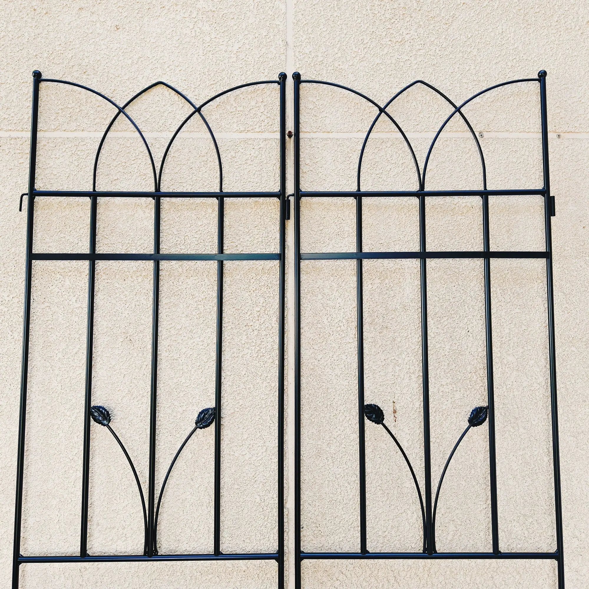 Metal Garden Trellis Rustproof For Climbing Plants Outdoor Flower Support by HouseOfZazla