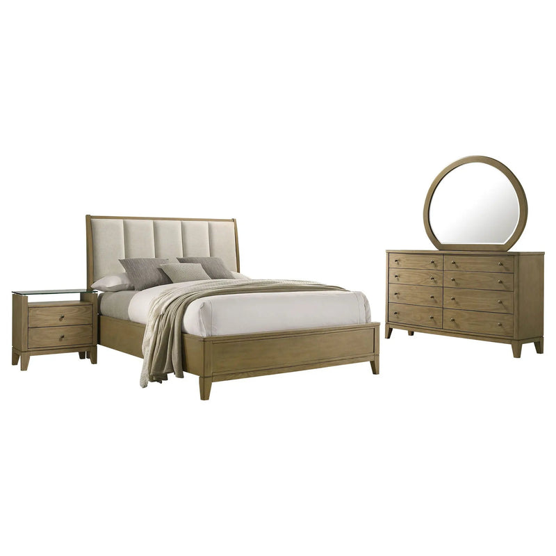 Granada 4-piece Eastern King Bedroom Set Natural Pine by Unique Piece Furniture