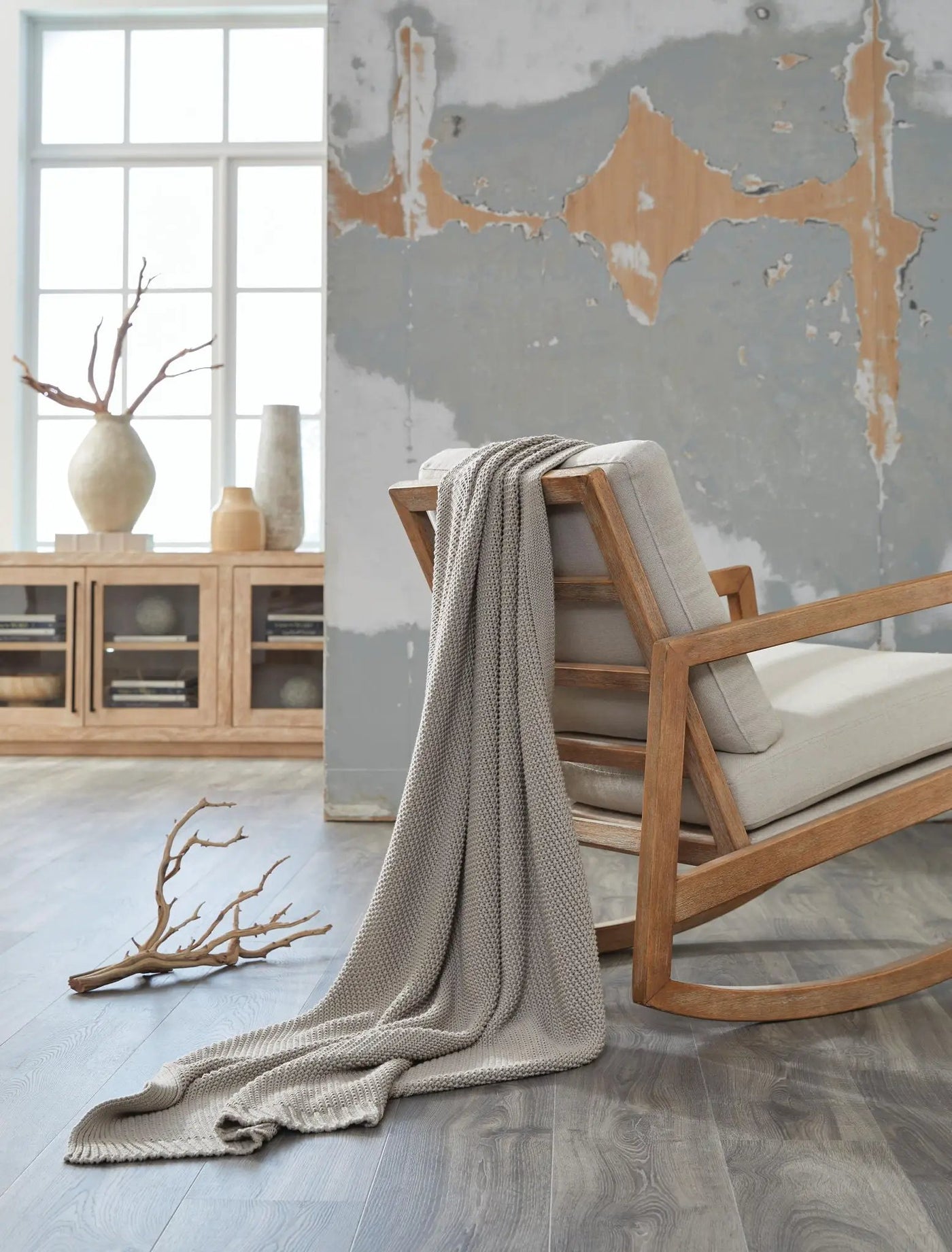 Gayelery - Throw by Unique Piece Furniture