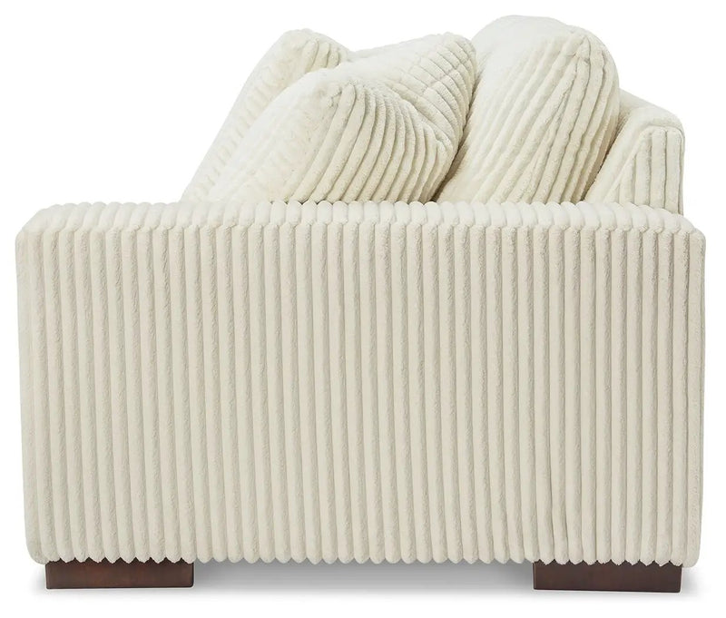Lindyn - Sectional by Unique Piece Furniture