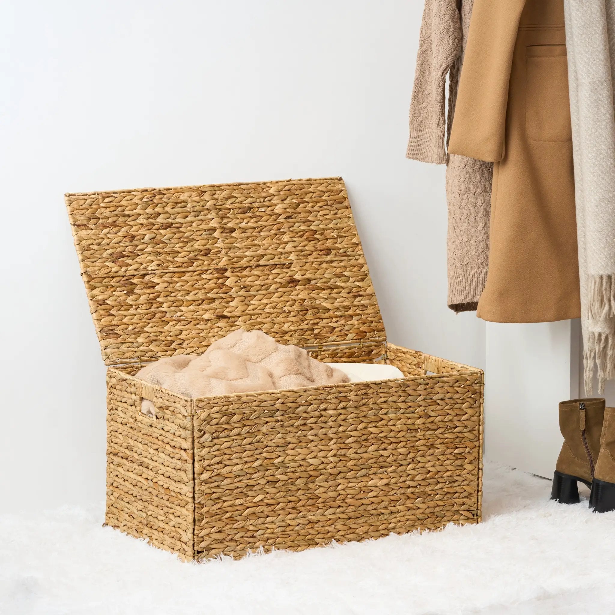 Ludmila Water Hyacinth Rectangular Storage Trunk by HouseOfZazla
