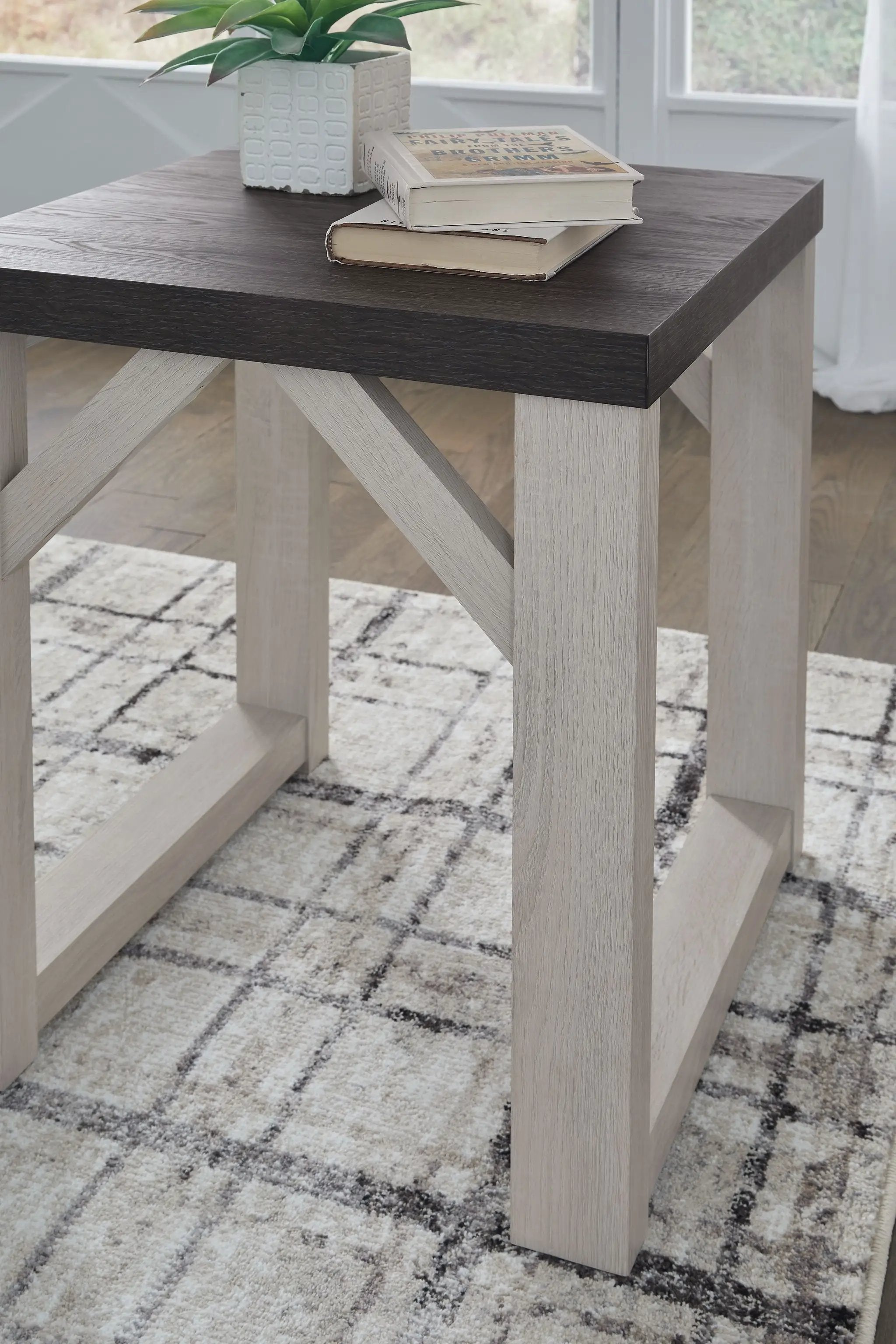 Dorrinson - Occasional Table Set (Set of 3) - Antique White by Unique Piece Furniture