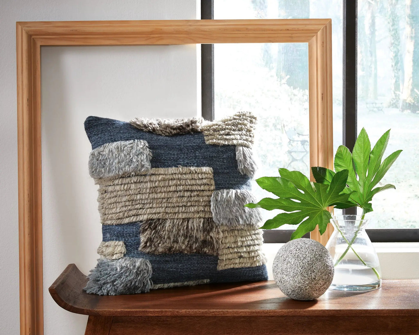 Gibbend - Pillow by Unique Piece Furniture