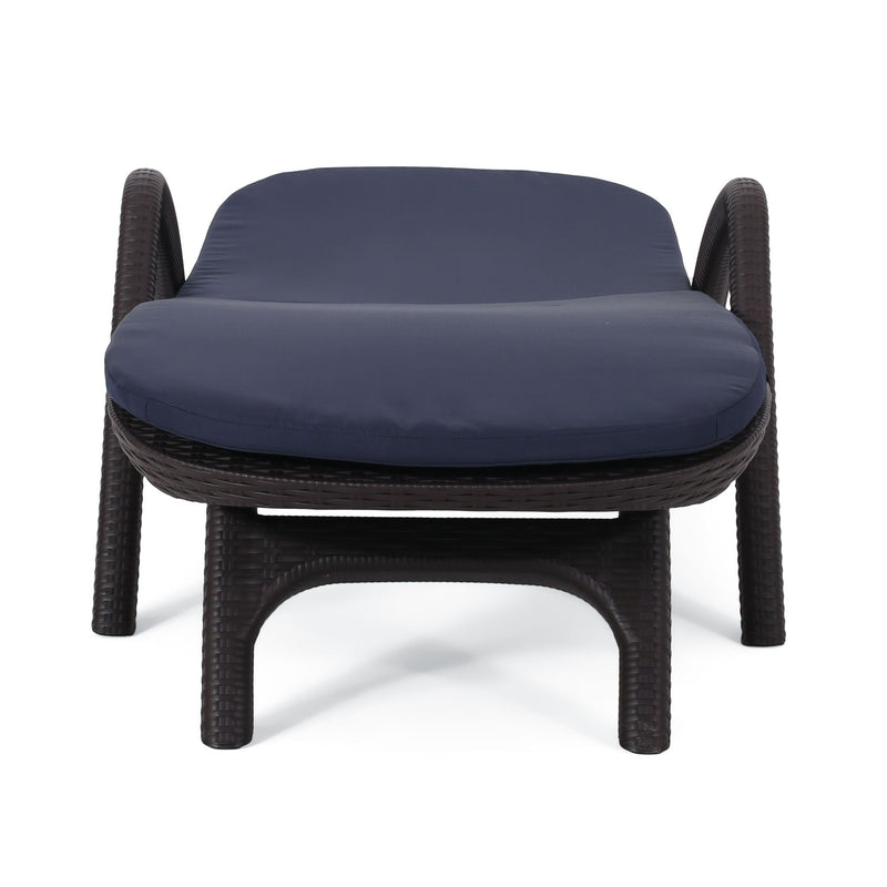 Mikael - Chaise Lounge With Cushion by HouseOfZazla