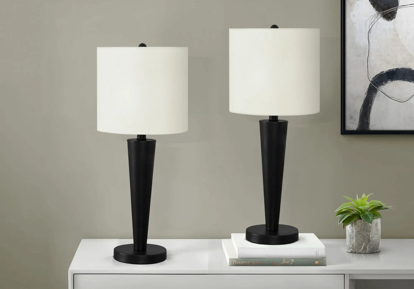 Contemporary Table Lamp Set of 2 with USB Port by HouseOfZazla