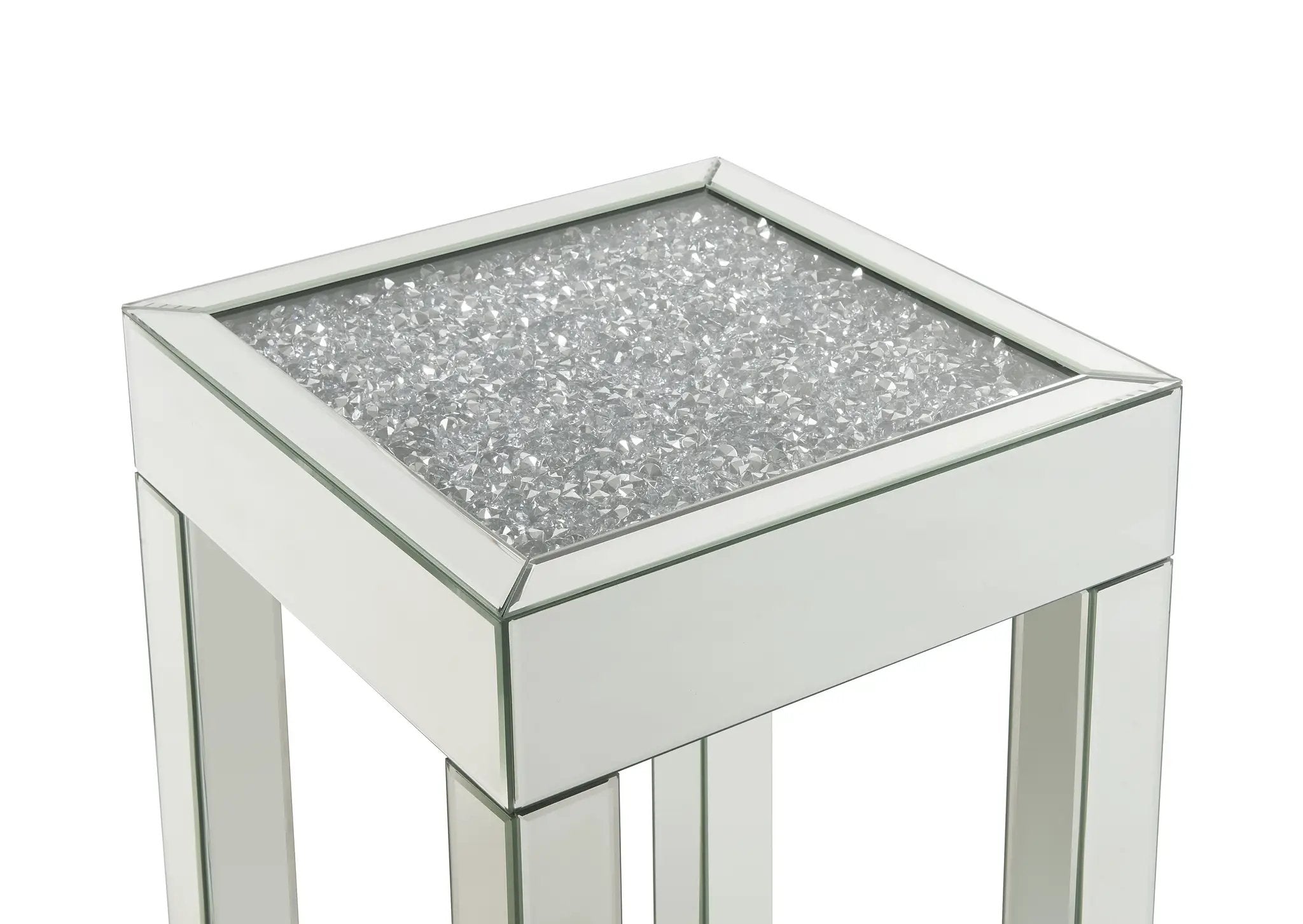 Noralie Mirrored & Faux Diamonds End Table by HouseOfZazla