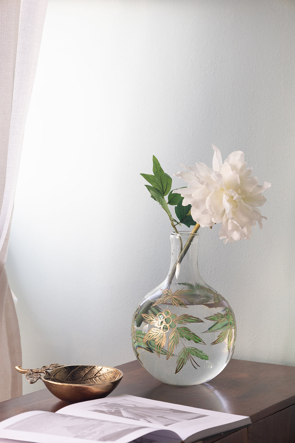Clear Glass Vase with Bulbous Silhouette and Slender Neck - 11", photo 6 of 7