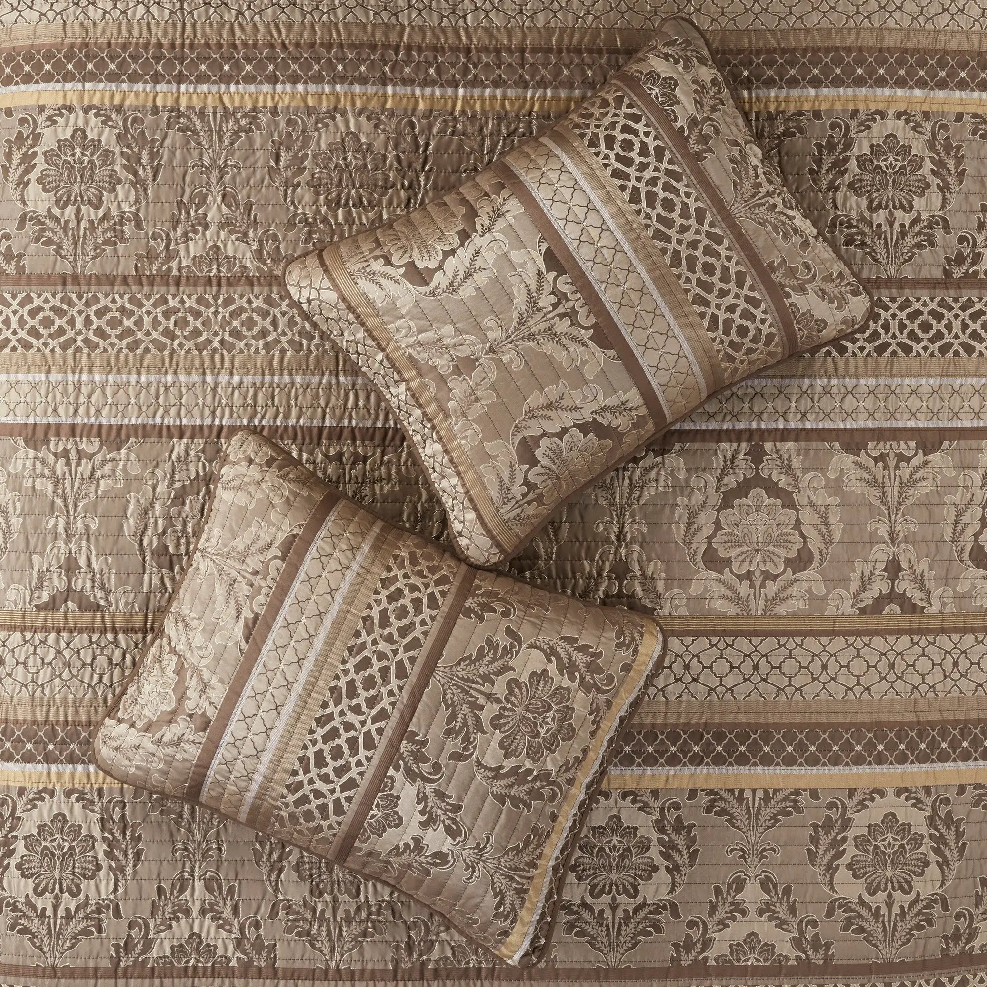 6 Piece Jacquard Quilt Set with Throw Pillows – Brown/Gold King/Cal King by HouseOfZazla