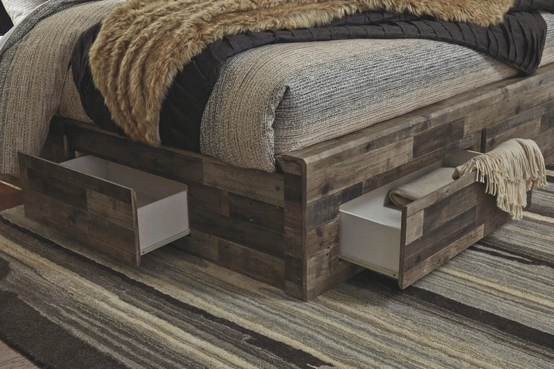 Derekson - Panel Bedroom Set by Unique Piece Furniture