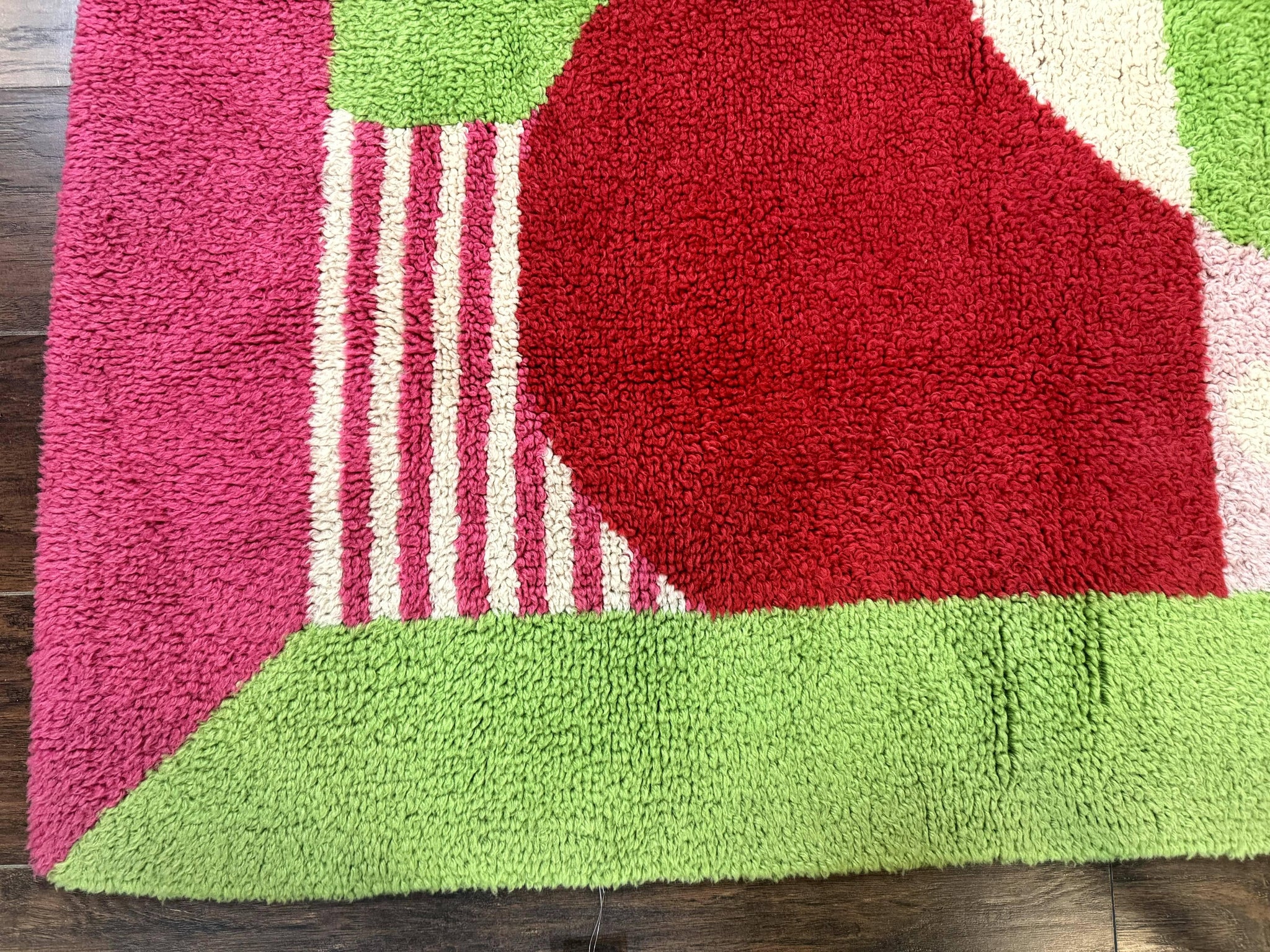 European Shag Rug 4.8 x 4.8, Modern Abstract Design, Green Pink Red, Square Shag Rug, Unique by Jewel Rugs
