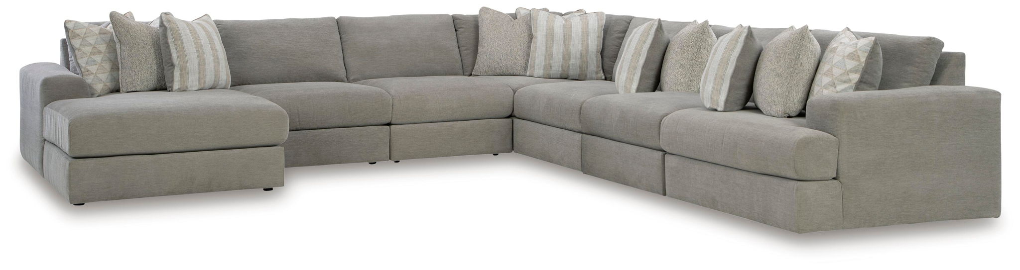 Avaliyah - Sectional by Unique Piece Furniture