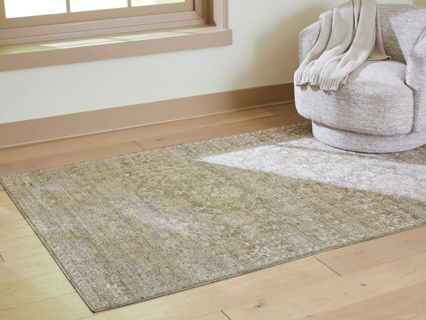 Neroham - Rug by Unique Piece Furniture