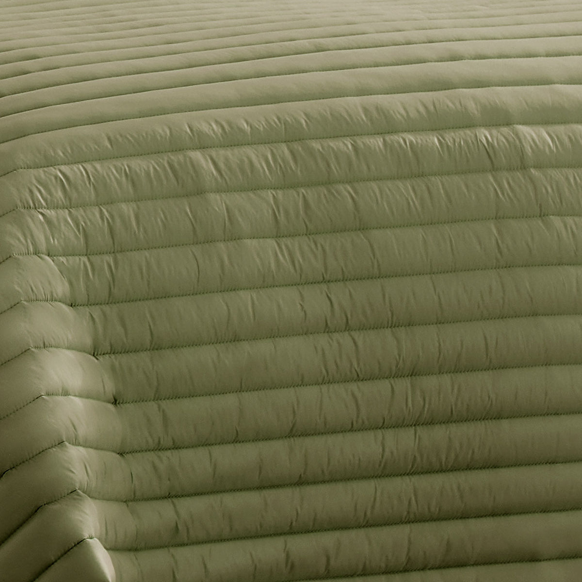 Puffer Quilted Comforter Set with Channel Quilting - Green or Navy, photo 4 of 10