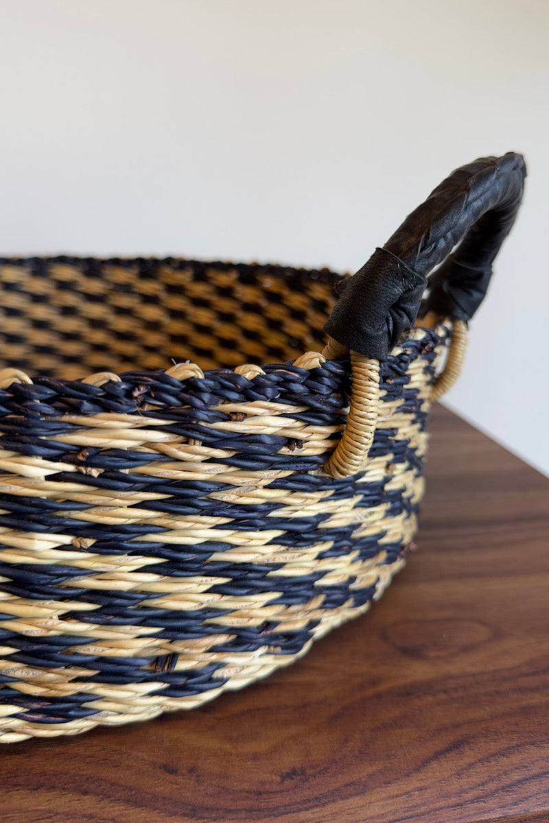 Handled Tray - Natural and Black Checkered, photo 3 of 3