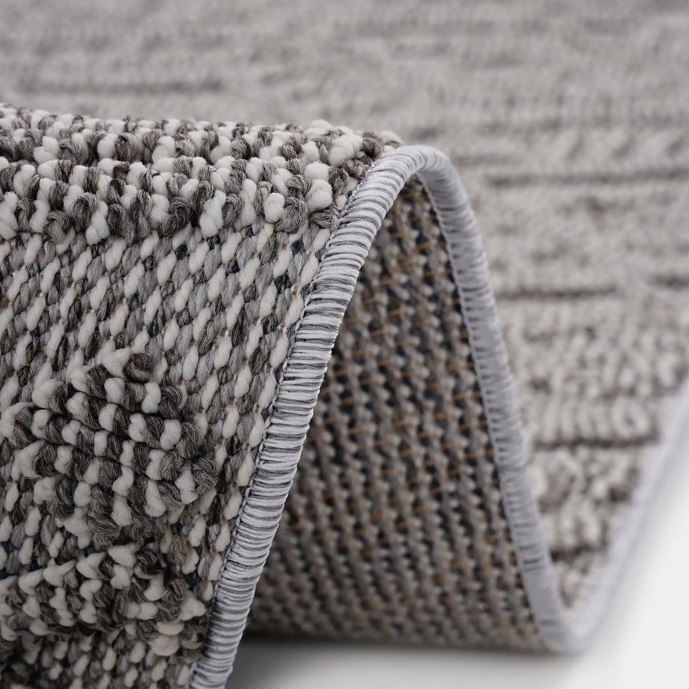 Guros - Traditional Indoor / Outdoor Area Rug by HouseOfZazla