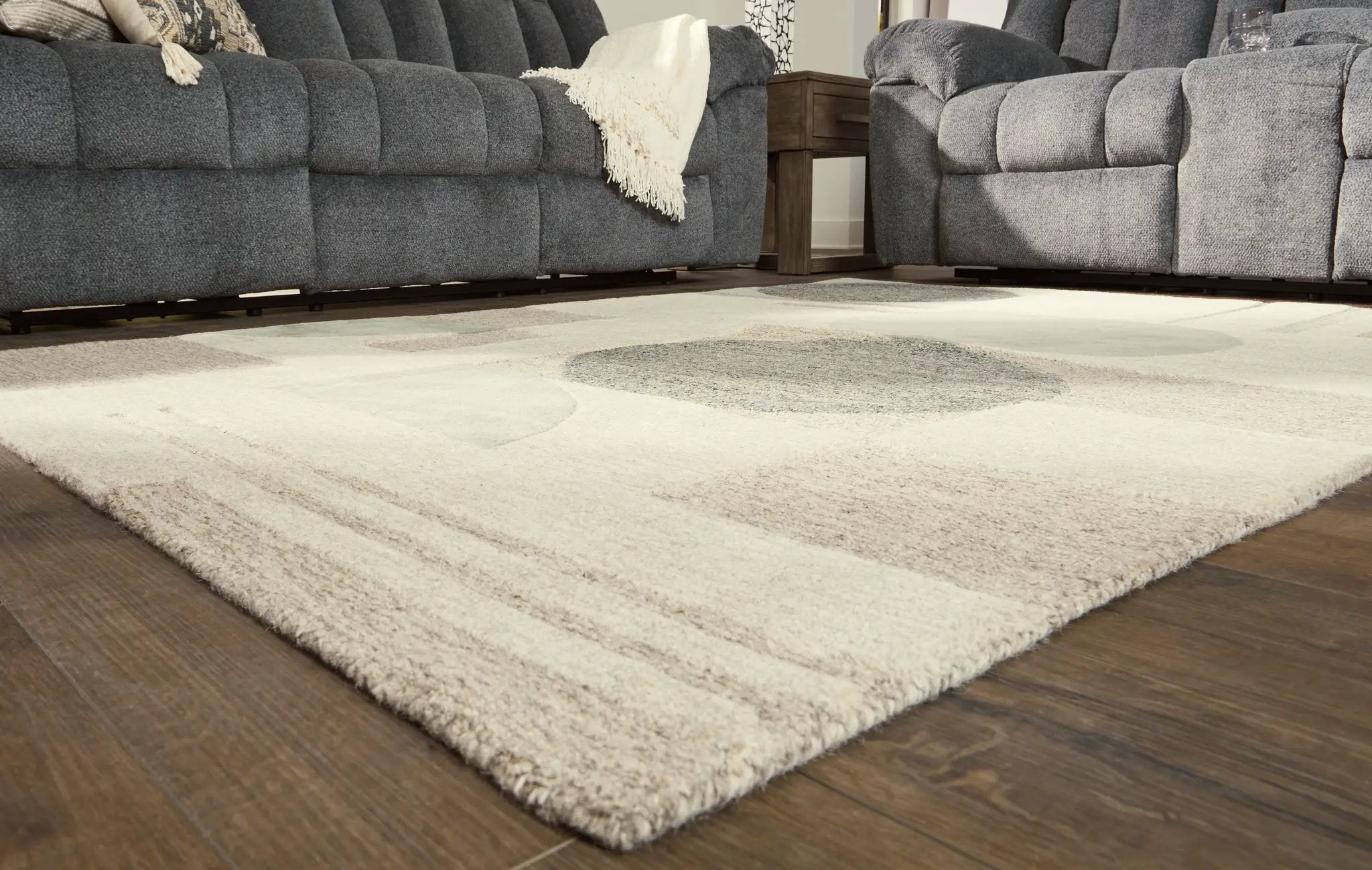 Dallane - Rug by Unique Piece Furniture