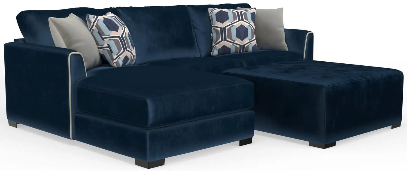 Jetson - Sectional With Comfort Coil Seat Cushions, Included Accent Pillows & Cocktail Ottoman by Unique Piece Furniture