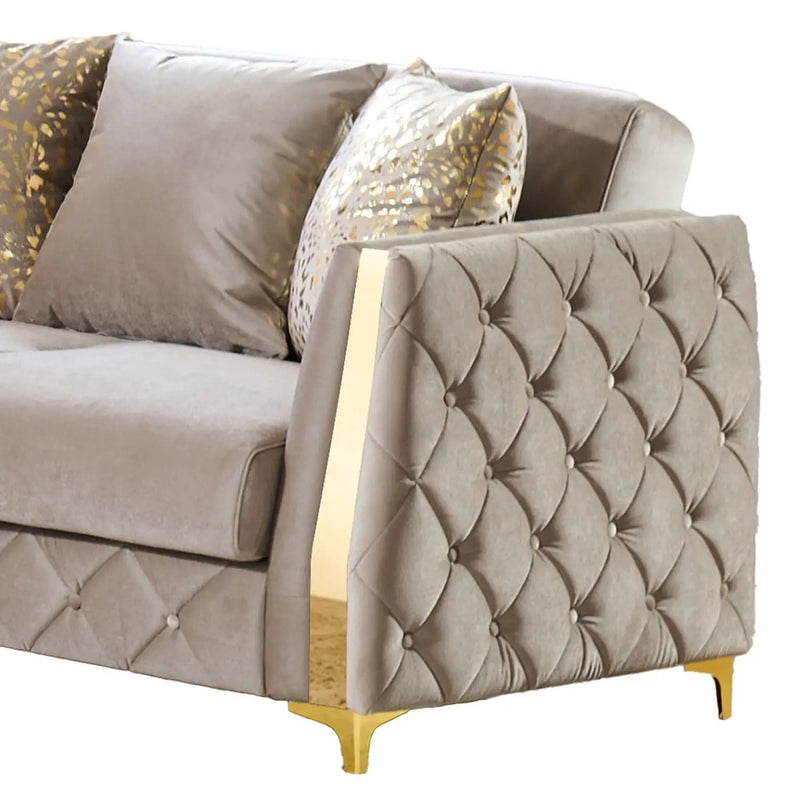 Lippa - Living Room Set by HouseOfZazla