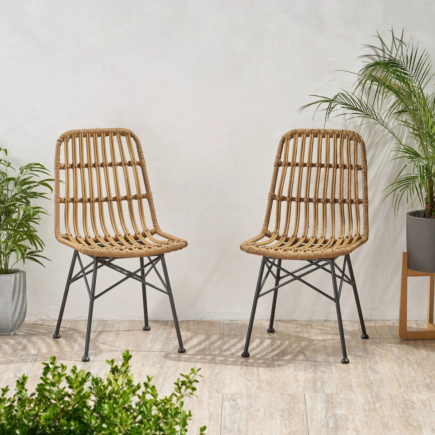 Sawtelle Outdoor Dining Chair by HouseOfZazla
