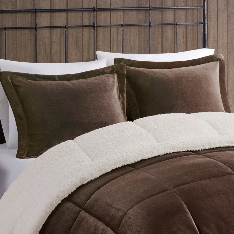 King Plush to Sherpa Down Alternative Comforter Set by HouseOfZazla