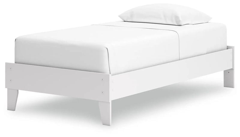 Hallityn - Platform Bed by Unique Piece Furniture