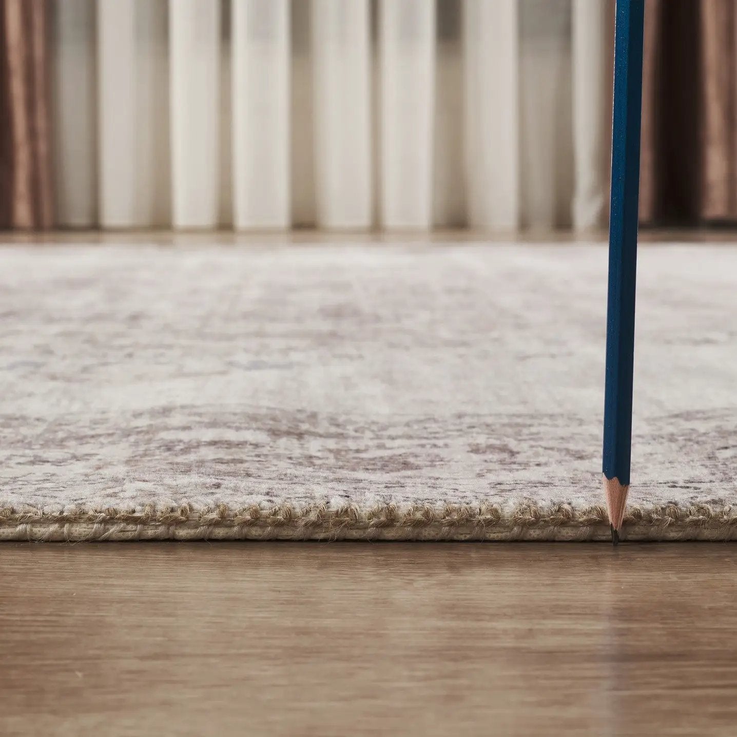 Oxford Collection Medallion Area Rug by HouseOfZazla