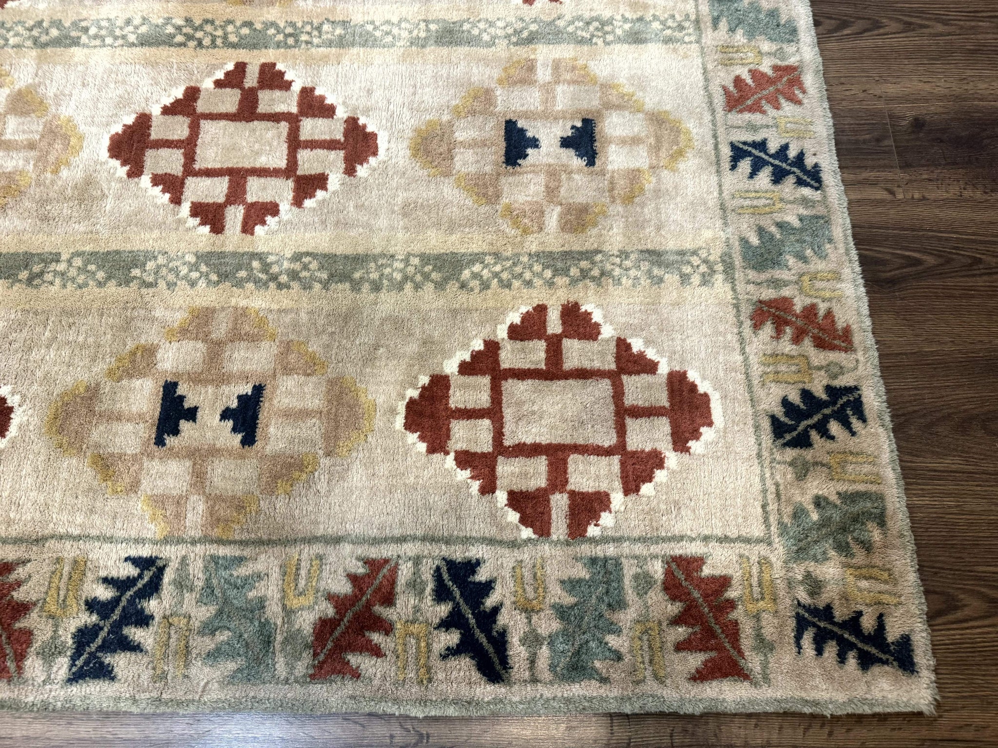 Geometric Design Area Rug 5x8, Beige and Rust Red by Jewel Rugs