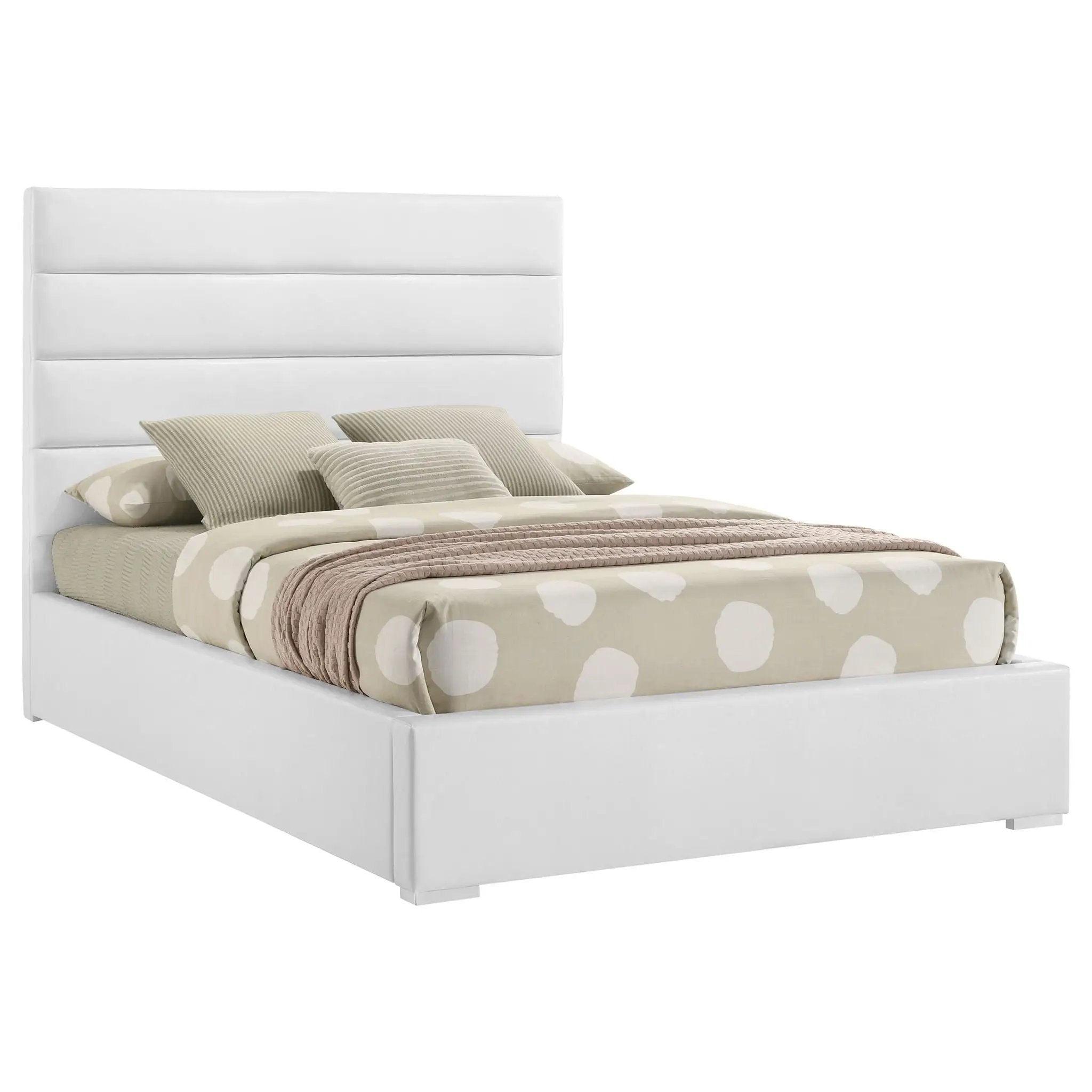 Felicity 53-inch Upholstered Full Platform Bed White by Unique Piece Furniture