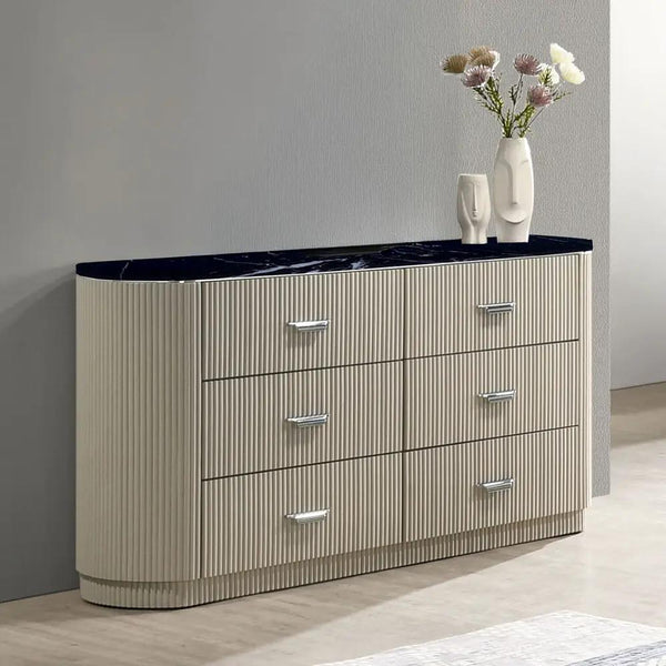 Travonte - Dresser - Gray / Beige