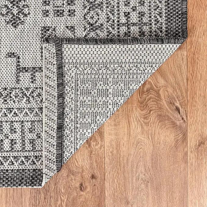 Keen Home Design Terrace Outdoor Area Rug - 5x8 Washable Indoor/Outdoor Rug for Patio, Kitchen, Balcony, Beach, Garden, Deck and Porch, Size: 5'3"x7'7" by GreenHaven Gardens