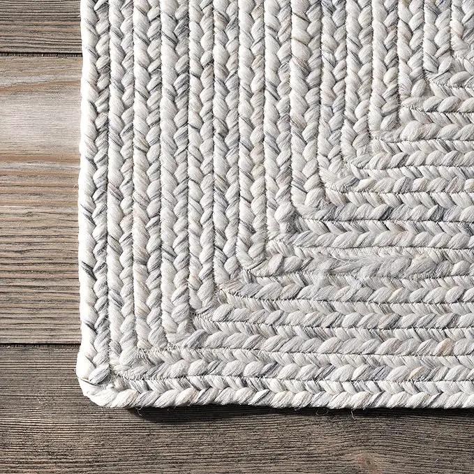 nuLOOM Oval 3' x 5' Solid Hand Braided Indoor/Outdoor Area Rug, Pet-Friendly, High Traffic, Weather Resistant, for Patio, Balcony, Bedroom, Living, Dining Room, Wynn Ivory by GreenHaven Gardens