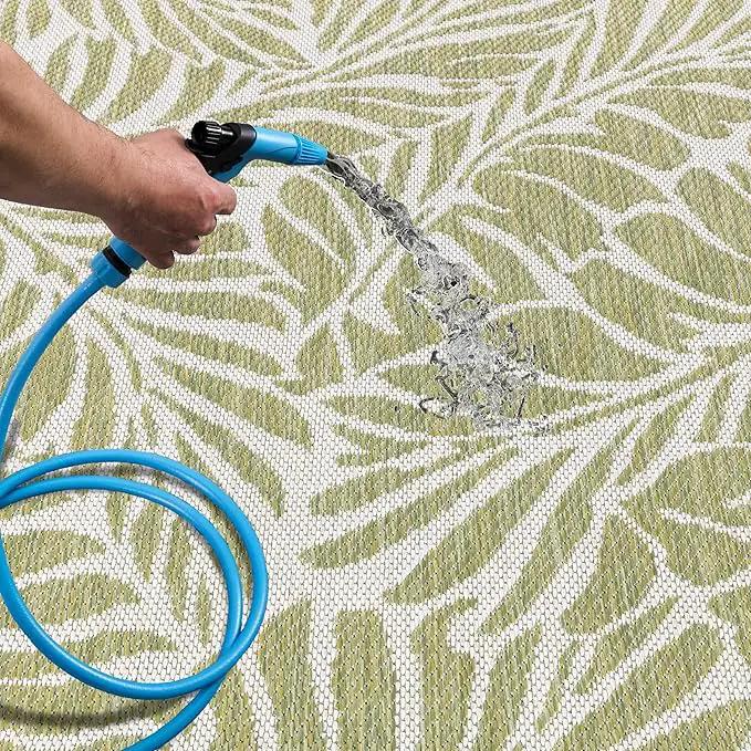 Keen Home Design Terrace Outdoor Runner Rug - 2x6 Washable Indoor/Outdoor Rug for Patio, Kitchen, Balcony, Beach, Garden, Deck and Porch, Size: 2'2"x5'7" by GreenHaven Gardens