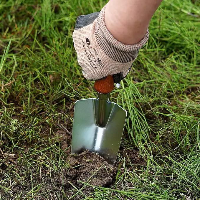 Japanese Garden Trowel Heavy Duty Japanese Steel with Wood Handle, Garden Transplanter Tool for Digging, Scooping, Transplanting, Made in Japan, Large Silver by GreenHaven Gardens