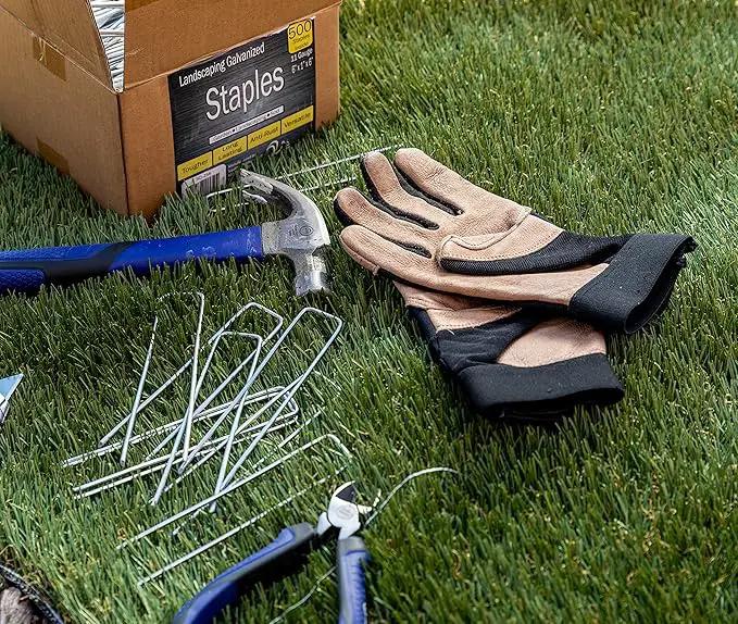 Squirrel Products U Shape Garden Stakes Metal, 6 Inch Landscaping Staples, 11 Gauge Stakes for Landscaping Fabric, 2.9mm 15x2.5x15cm – 100 Pack by GreenHaven Gardens