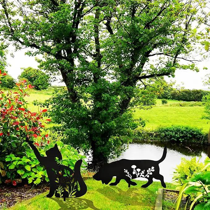 Basset Hound Metal Dog Stake Garden Garden Statue, Yard Decoration Art Lawn, Dog Gifts for Dog Lovers, Outdoor Home Decoration Metal Animal Statue by GreenHaven Gardens