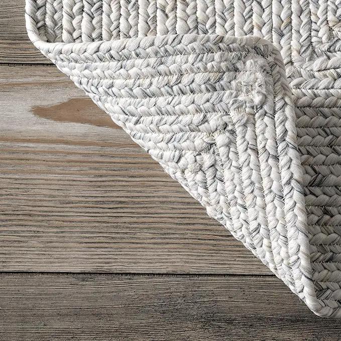 nuLOOM Oval 3' x 5' Solid Hand Braided Indoor/Outdoor Area Rug, Pet-Friendly, High Traffic, Weather Resistant, for Patio, Balcony, Bedroom, Living, Dining Room, Wynn Ivory by GreenHaven Gardens