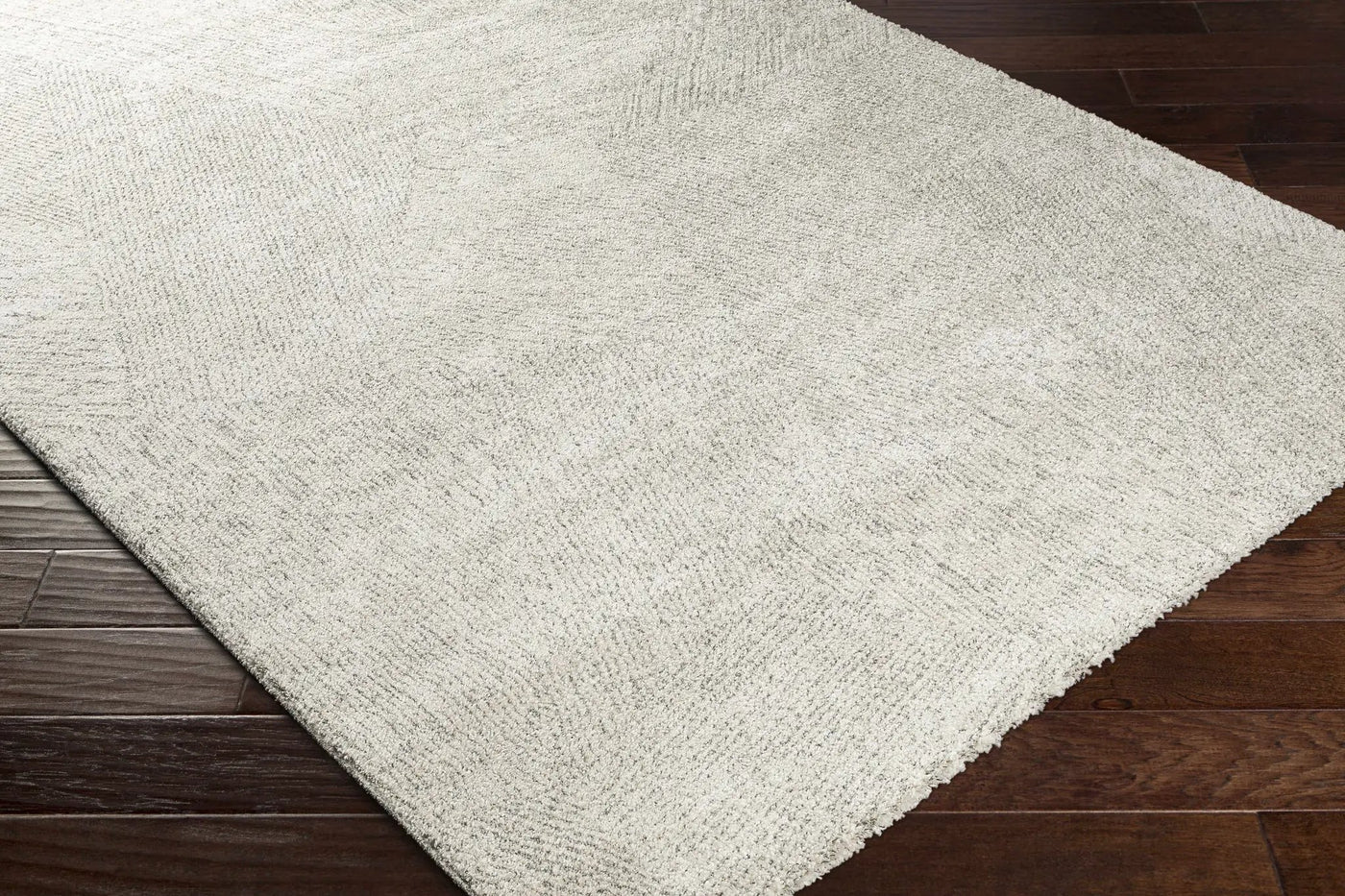 Annalong Modern High Pile Luxe Rug by Boutique Rugs
