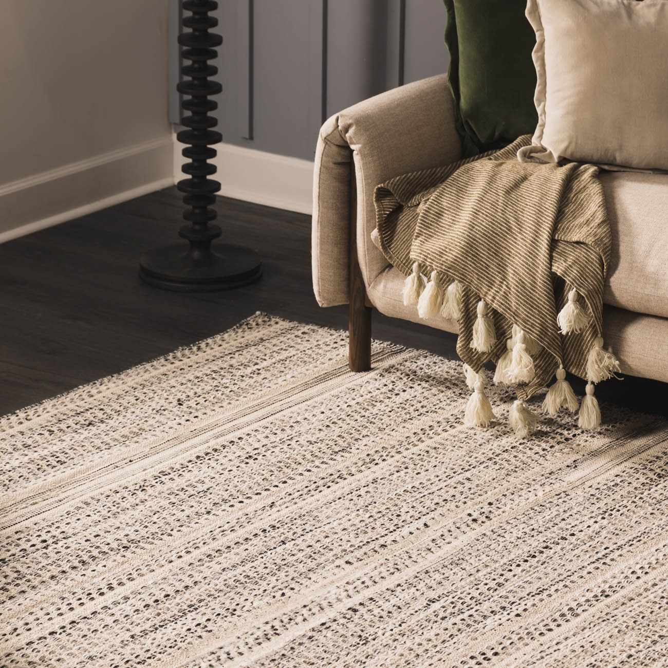 Arabi Wool Area Rug by Boutique Rugs