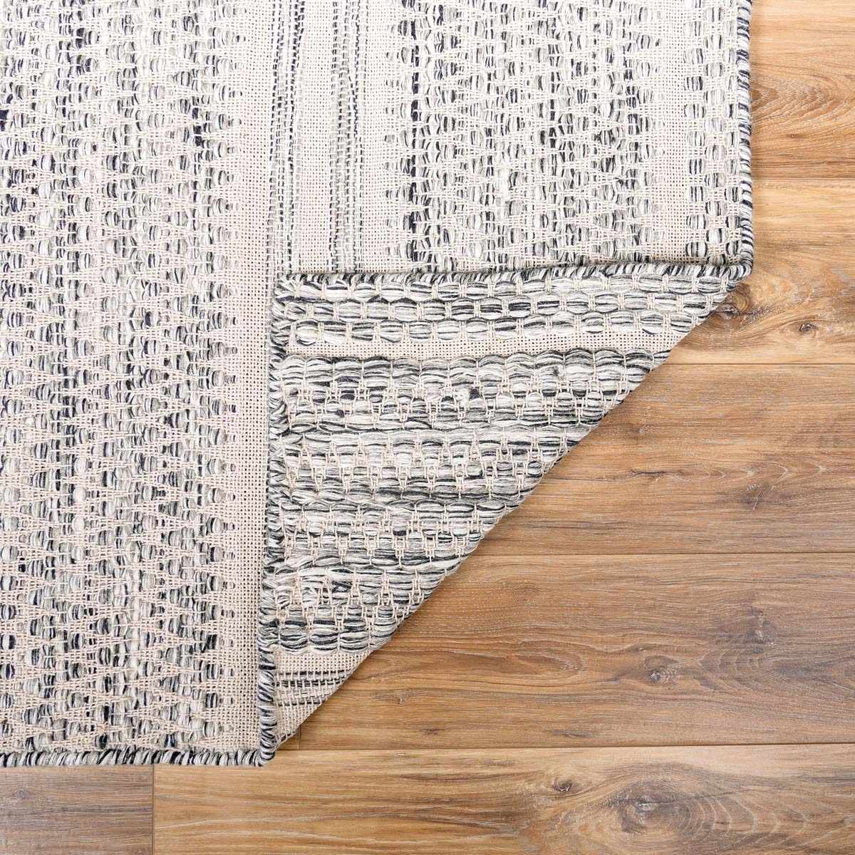 Arabi Wool Area Rug by Boutique Rugs