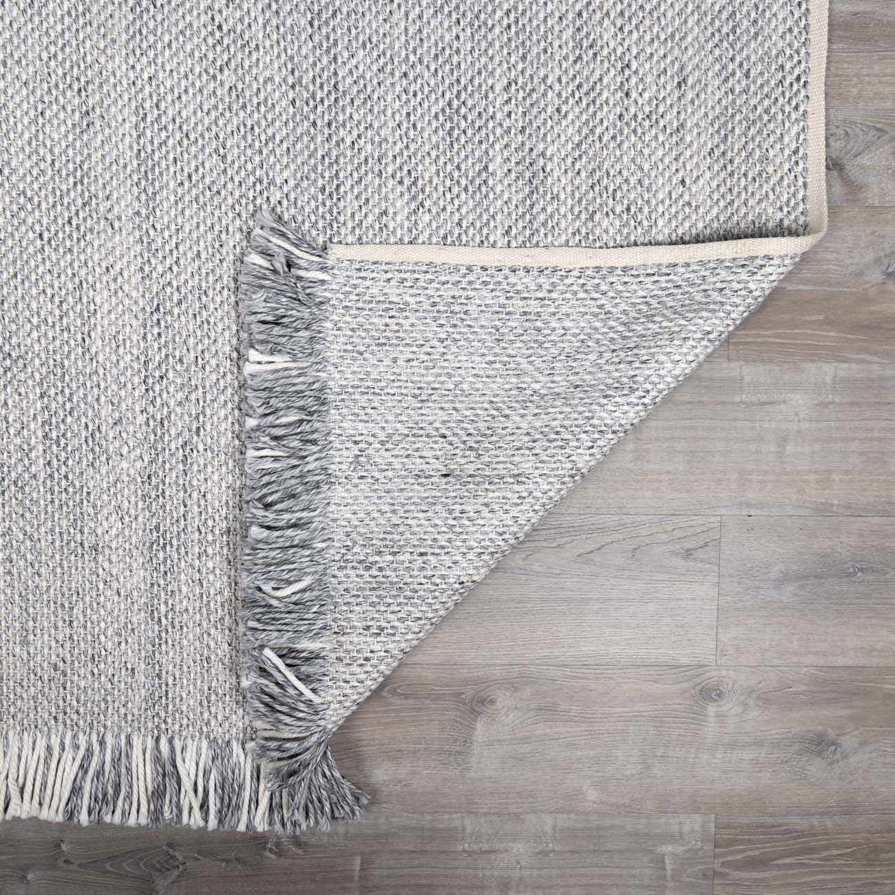 Stenhousemuir Luxe Handmade Rug - Clearance by Boutique Rugs