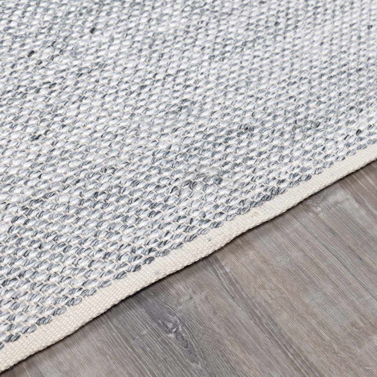 Stenhousemuir Luxe Handmade Rug - Clearance by Boutique Rugs