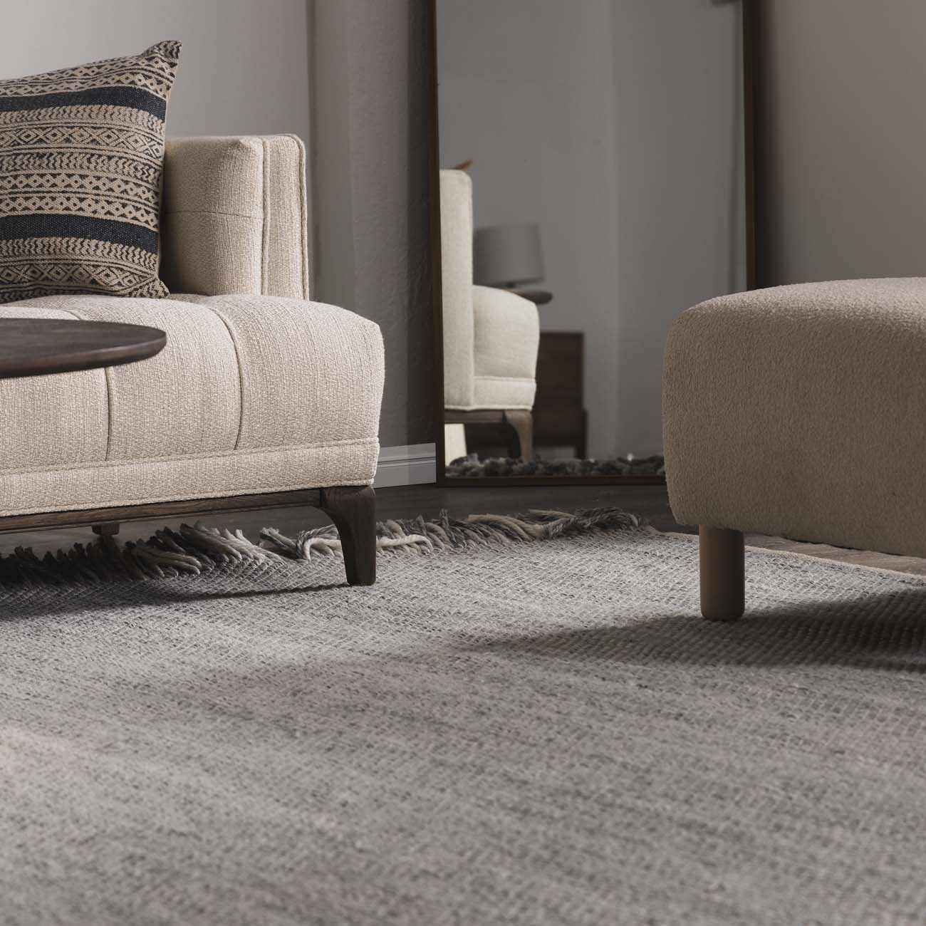 Stenhousemuir Luxe Handmade Rug - Clearance by Boutique Rugs