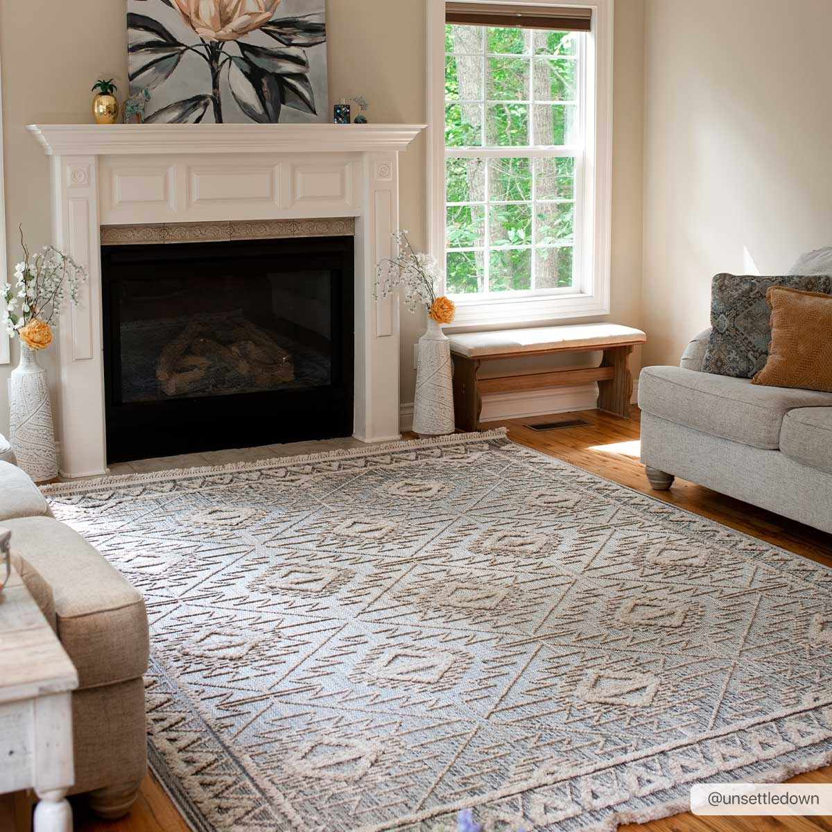 Agoo Area Rug by Hauteloom