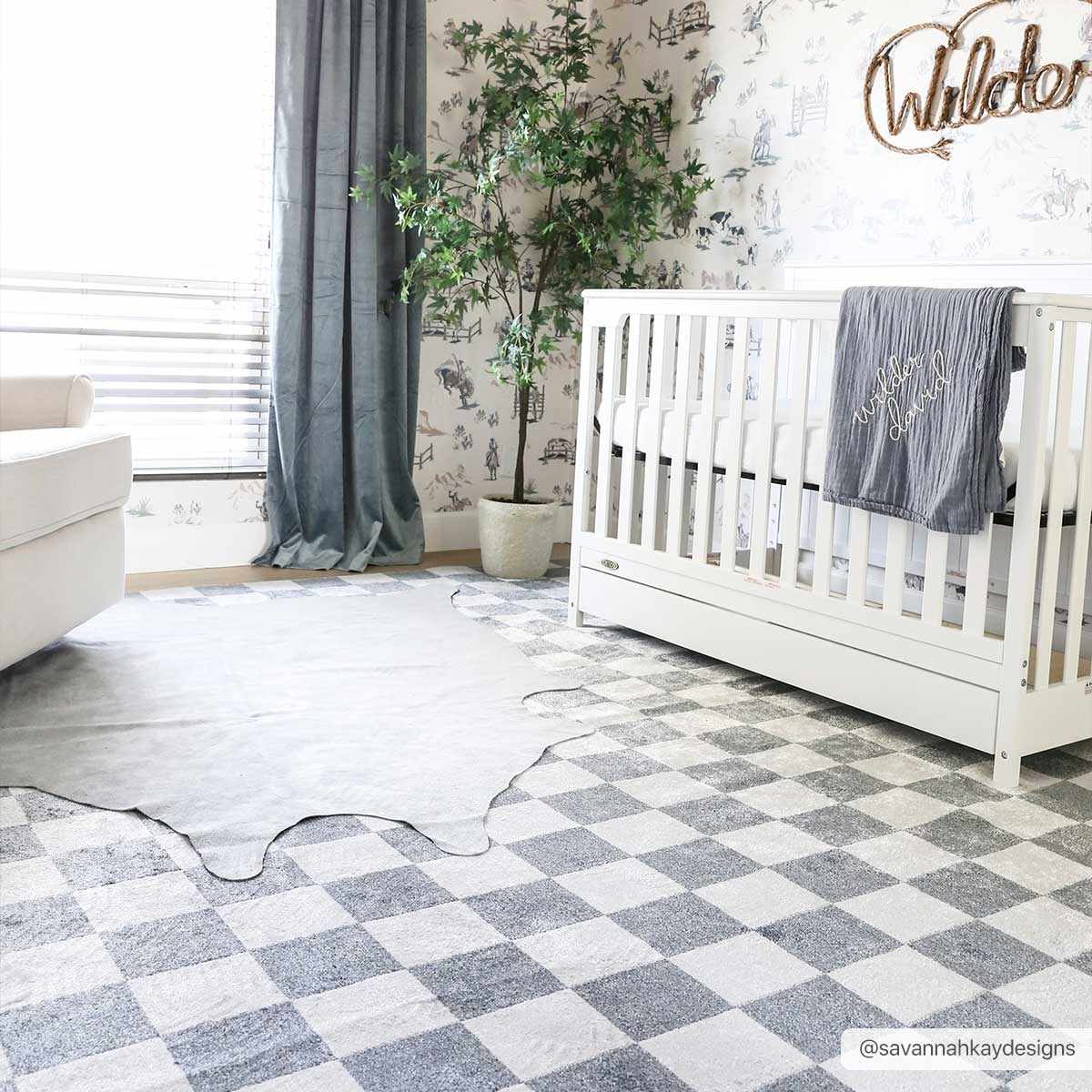 Alie Blue Gray Checkered Washable Rug by Boutique Rugs
