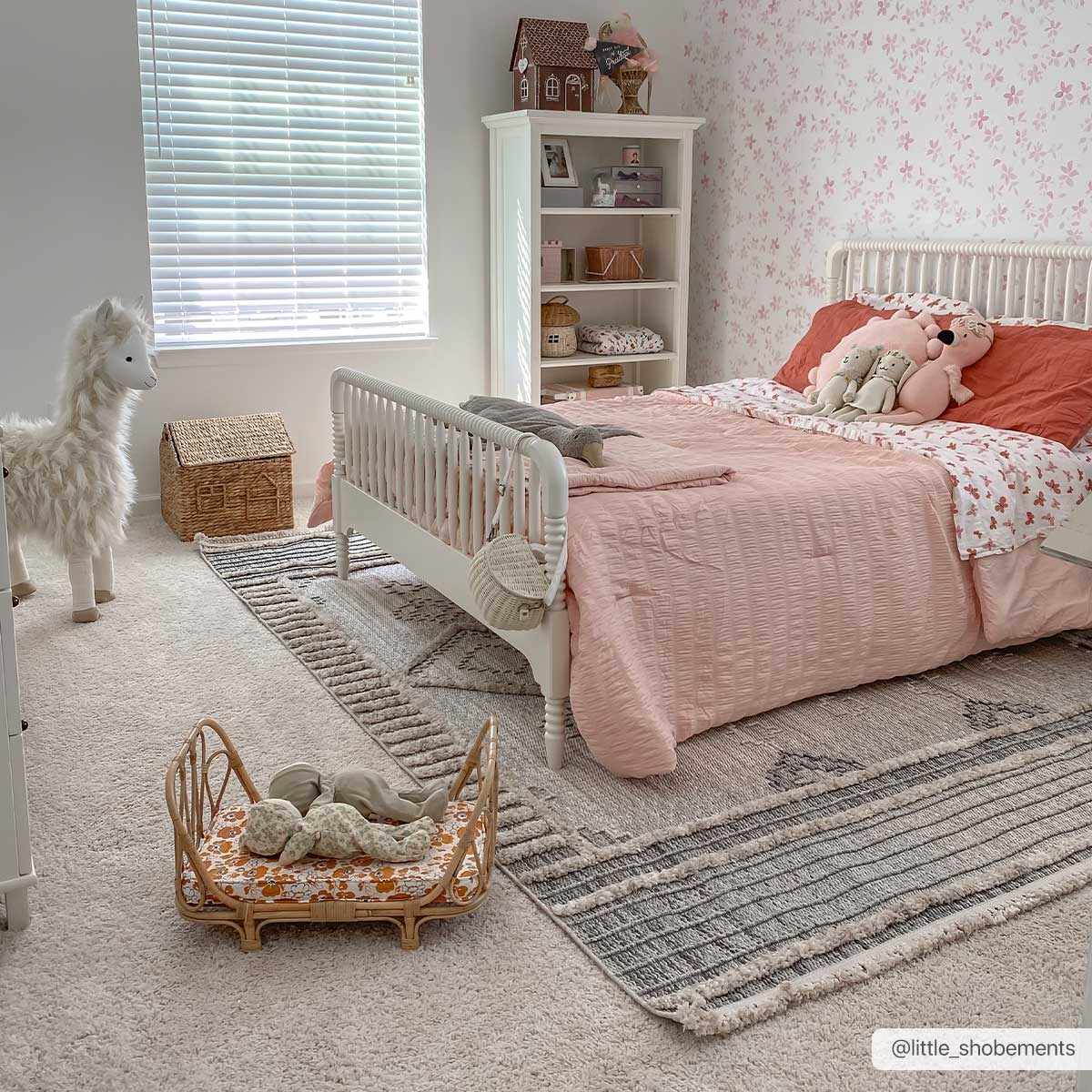 Amaga High-Low Rustic Rug by Boutique Rugs