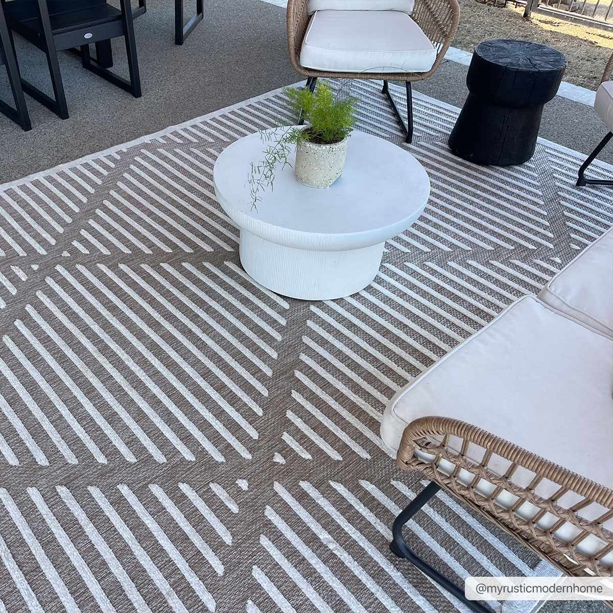Anah Cream Outdoor Rug by Boutique Rugs
